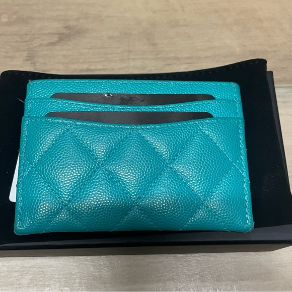 (SOLD) Chanel Quilted Caviar Turquoise Card Holder (2289****) - Picture 8 of 9